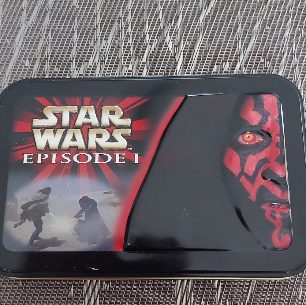 Starwars playing cards & tin - Picture 1 of 15